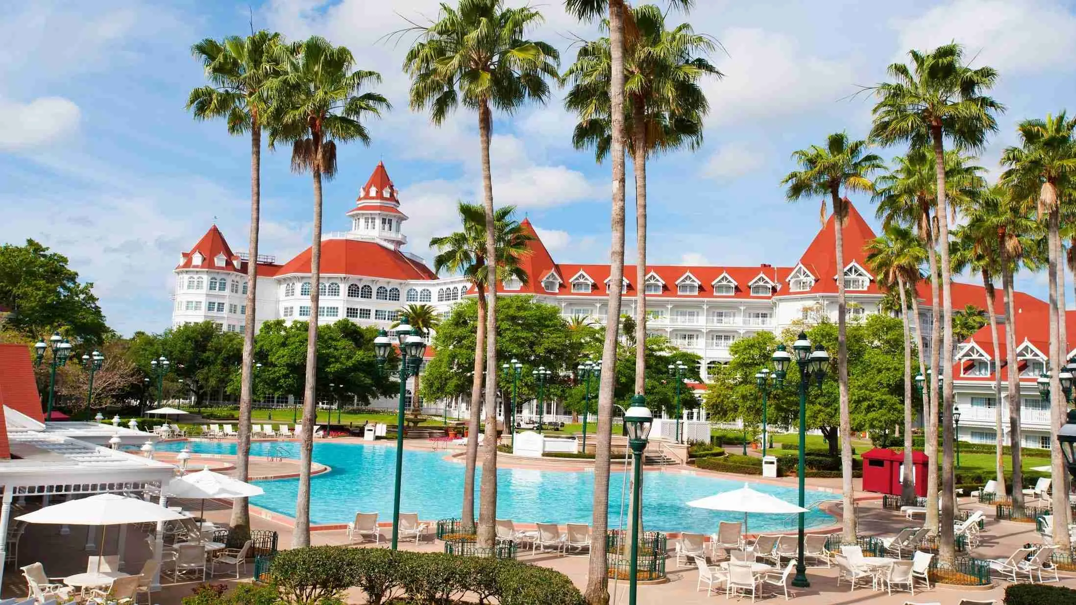 Best Disney World Hotels for Adults [Value, Moderate, and Deluxe]